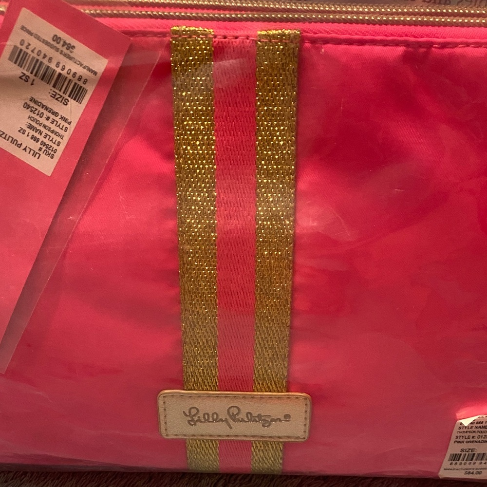 Lilly Pulitzer Bright Pink and Gold Thompson Pouch NWT - Picture 3 of 4